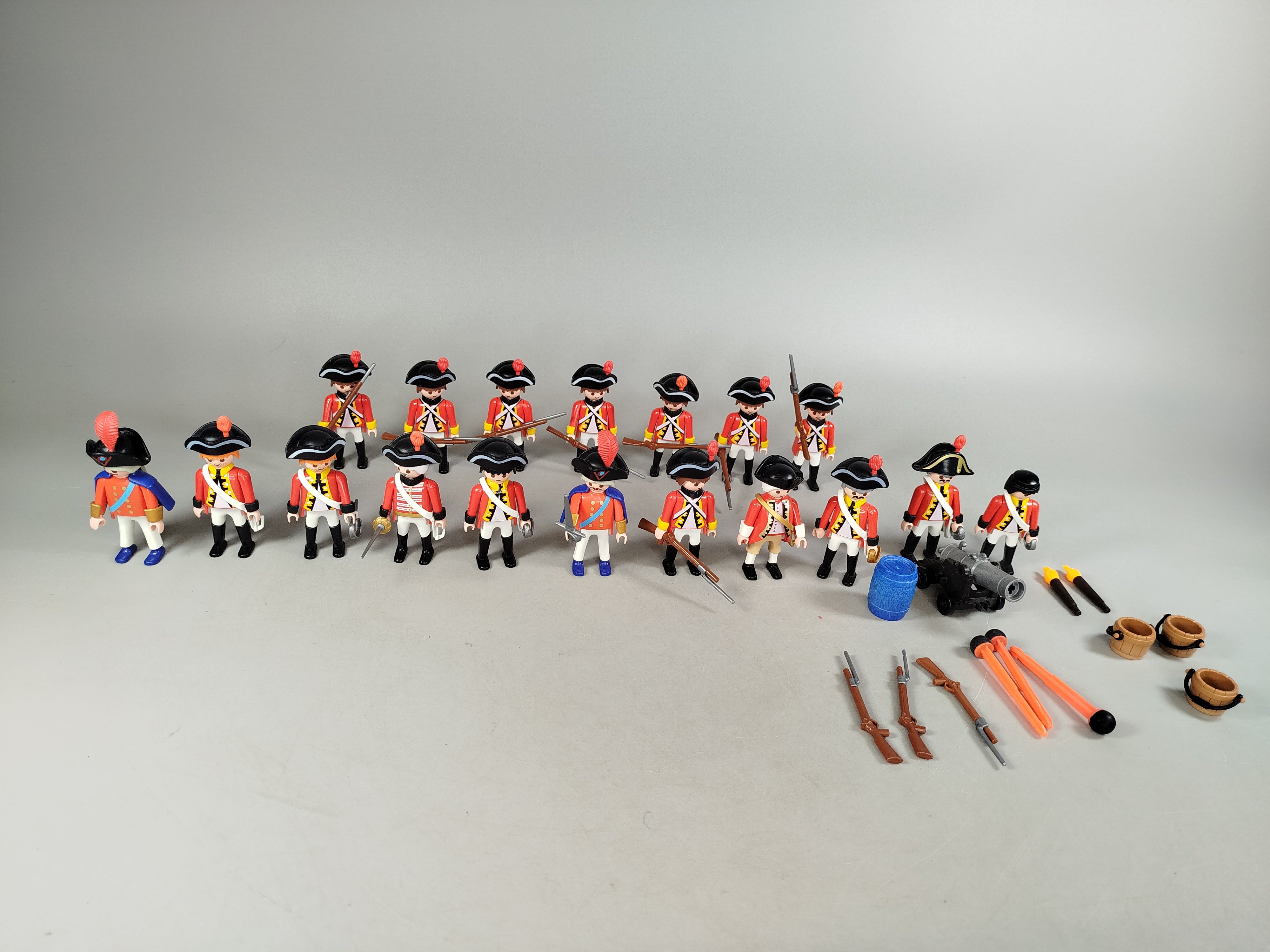 Bundle Playmobil 🙂🏠 x17 Figuren Set, gebraucht, ab 6 7 8 Jahre | ✅ geprüft